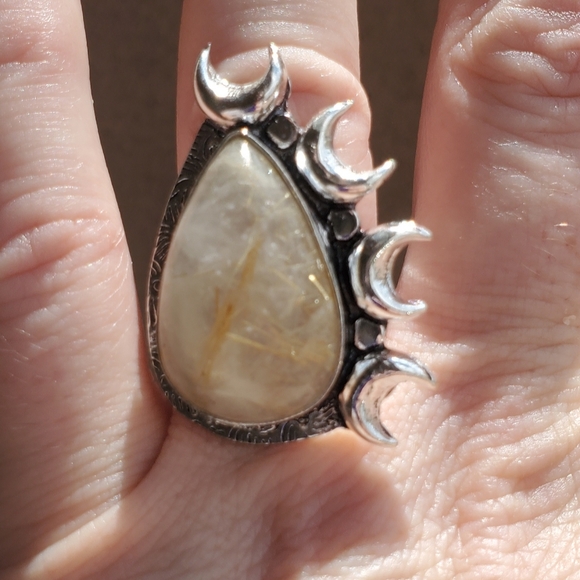 New Witchy Golden Rutile Multi Horned Crescent Moon 925 Silver Ring. - Picture 12 of 12